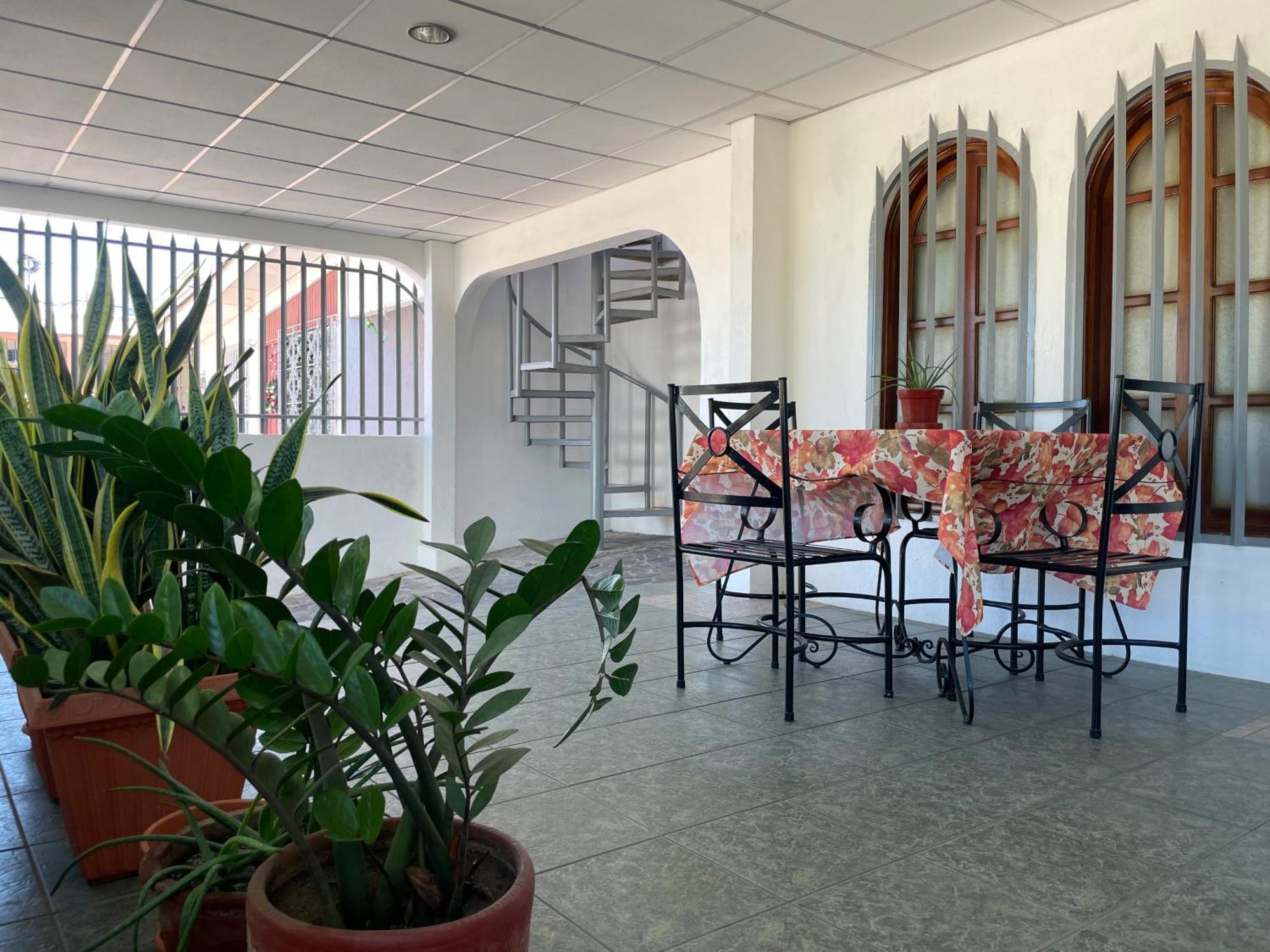 Casa Robles - Your Stay Near Airport Managua Buitenkant foto