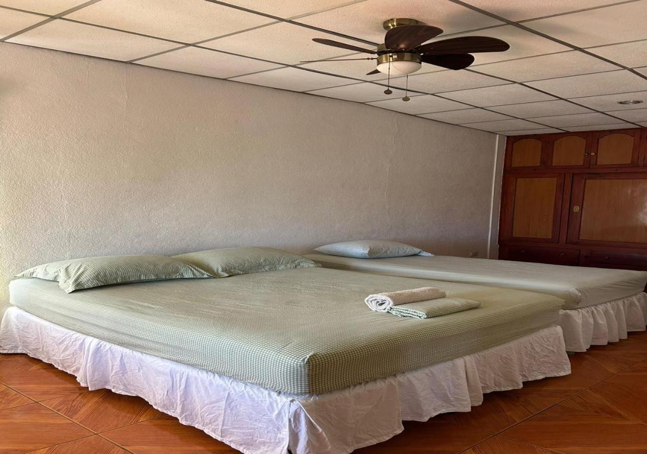 Casa Robles - Your Stay Near Airport Managua Buitenkant foto